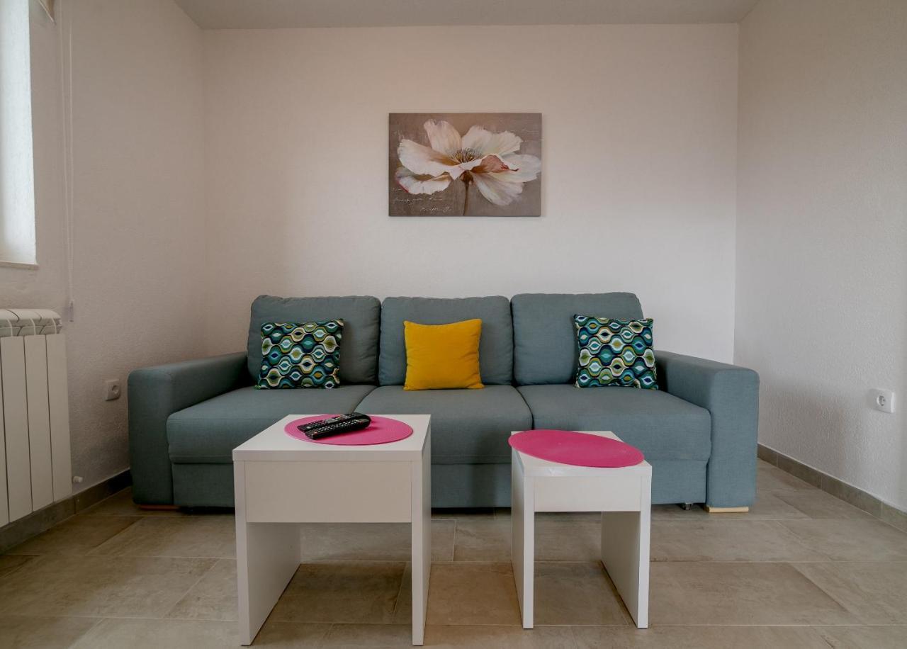 Apartments Mitrovic Luštica Εξωτερικό φωτογραφία