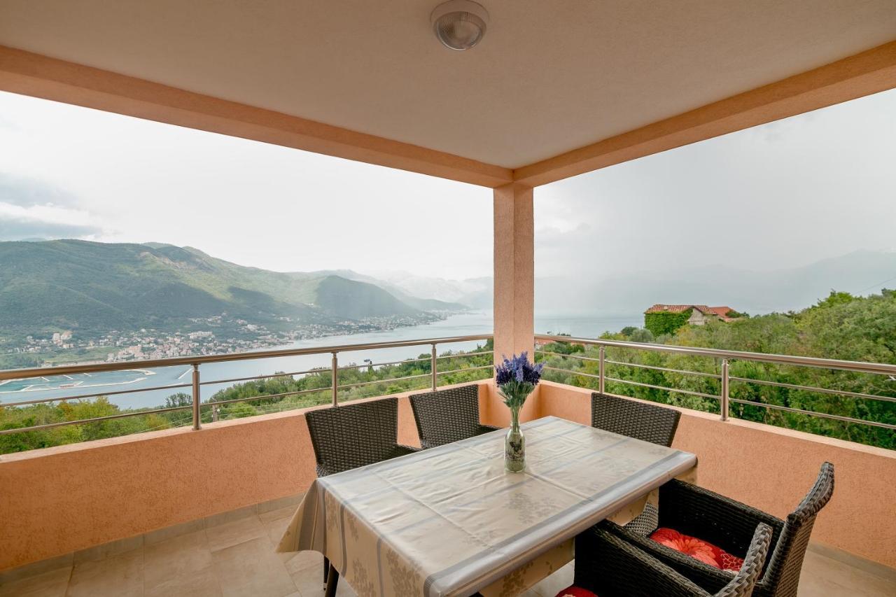 Apartments Mitrovic Luštica Εξωτερικό φωτογραφία