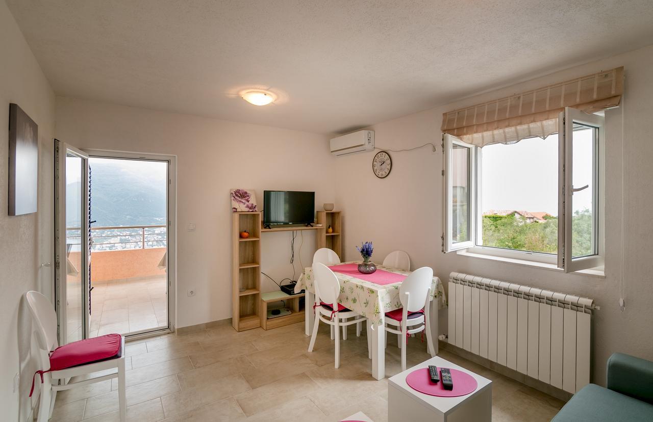 Apartments Mitrovic Luštica Εξωτερικό φωτογραφία