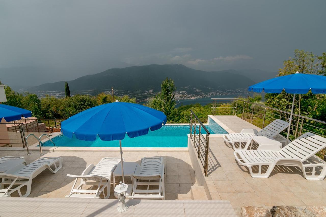 Apartments Mitrovic Luštica Εξωτερικό φωτογραφία
