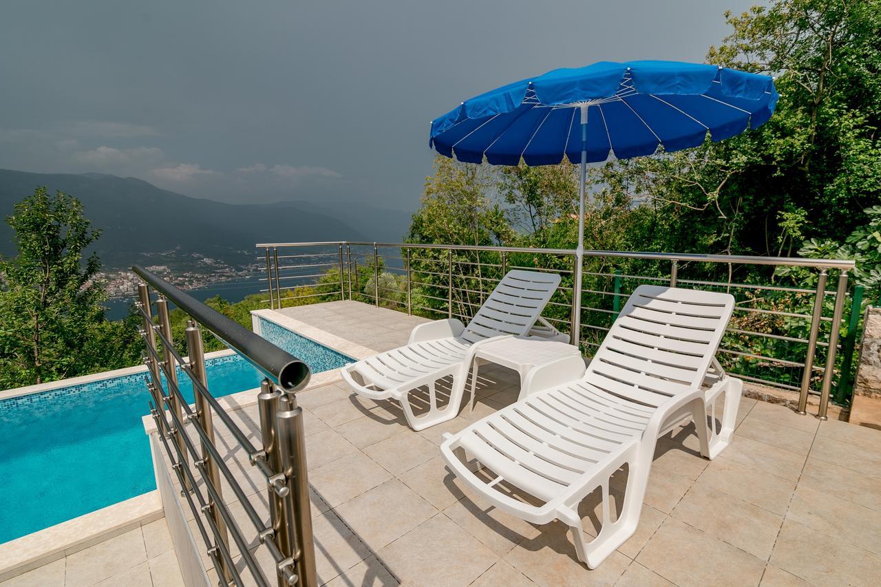 Apartments Mitrovic Luštica Εξωτερικό φωτογραφία