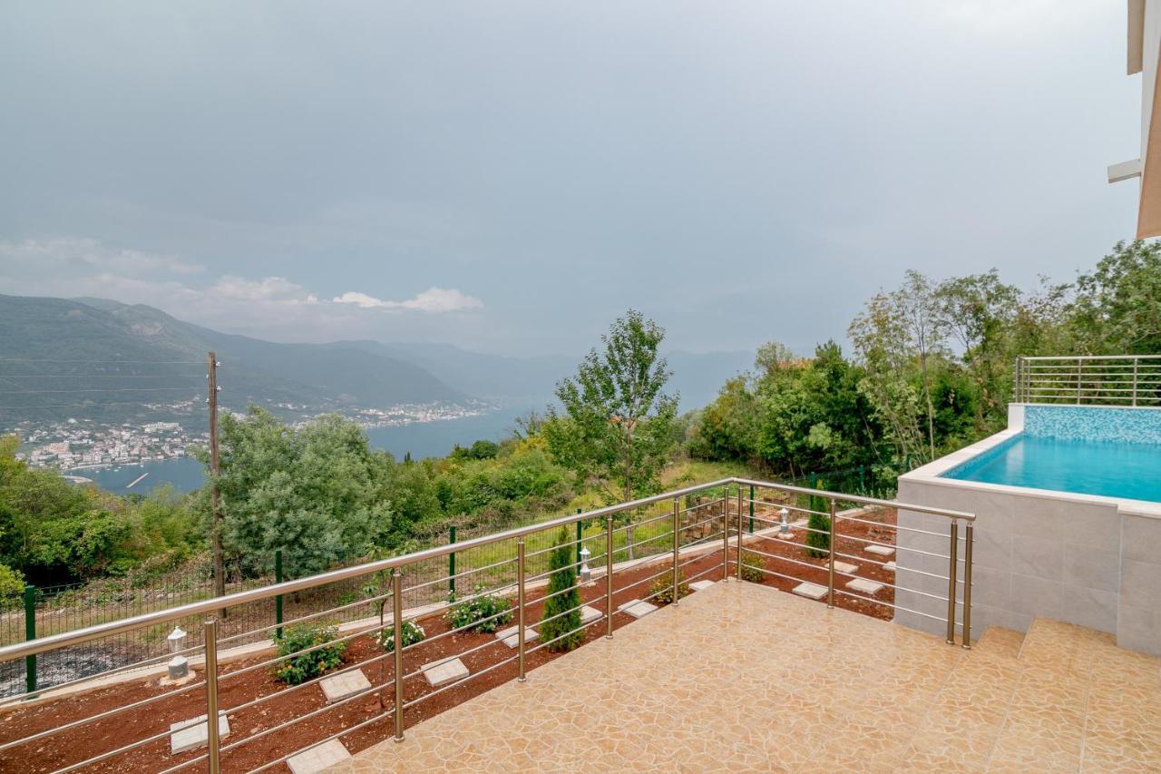 Apartments Mitrovic Luštica Εξωτερικό φωτογραφία